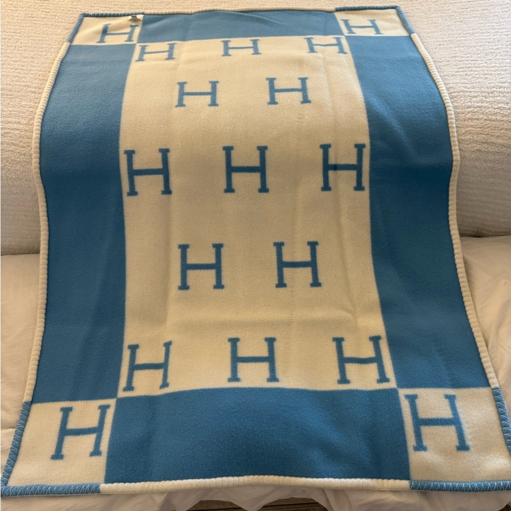 Hermes Avalon Baby Blanket